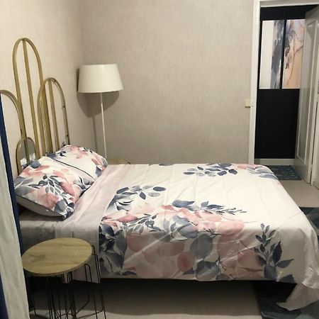 לוולואה פרה Bel Appartement Parisien מראה חיצוני תמונה